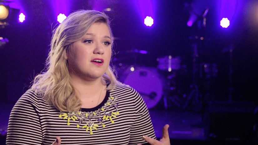 KELLY CLARKSON